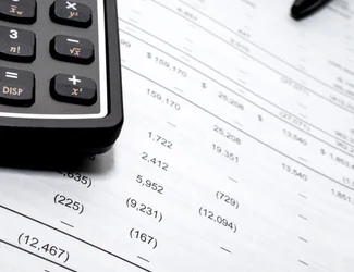 A close-up of Gildan’s shareholders report.